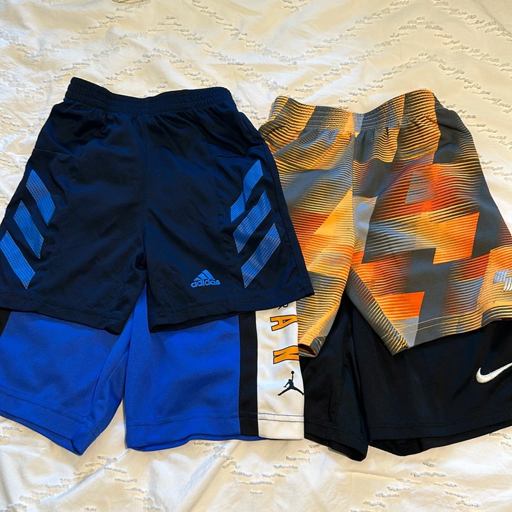 Lot of Boys short 4/5